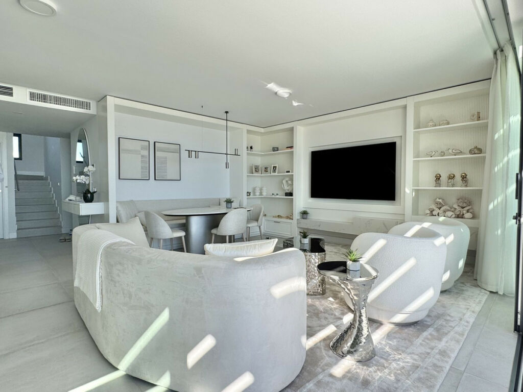 Penthouse Duplex Cabopino Málaga - image 7