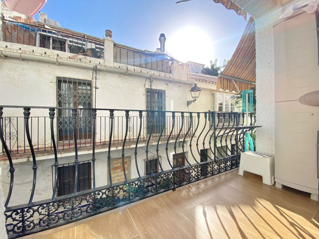 Middle Floor Apartment Marbella Málaga - image 7
