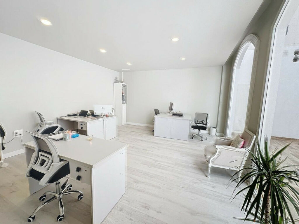 Office Estepona Málaga - image 7