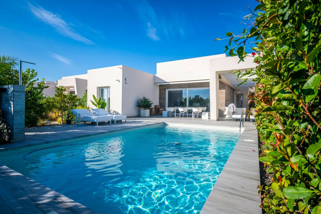 Detached Villa Algorfa Alicante - image 7