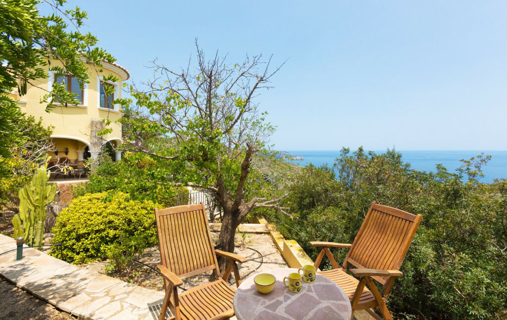 Detached Villa Cumbre del Sol Alicante - image 7