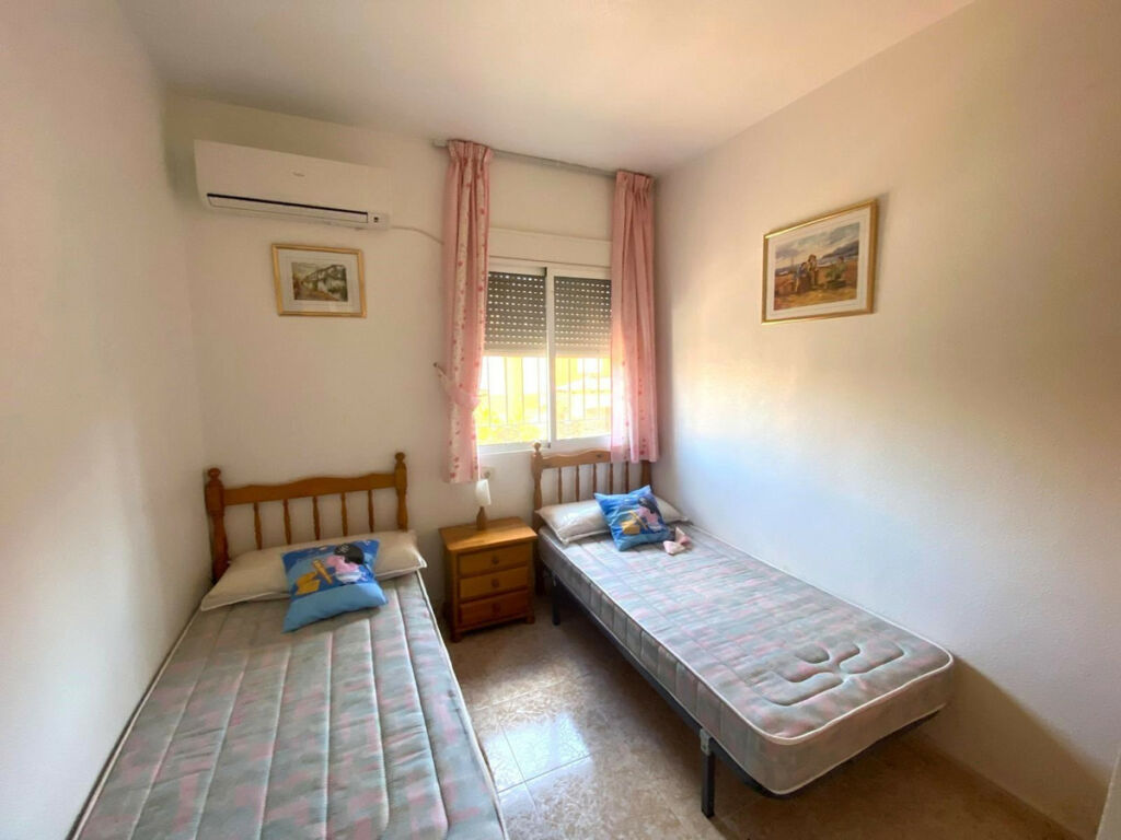 Townhouse La Siesta Alicante - image 7