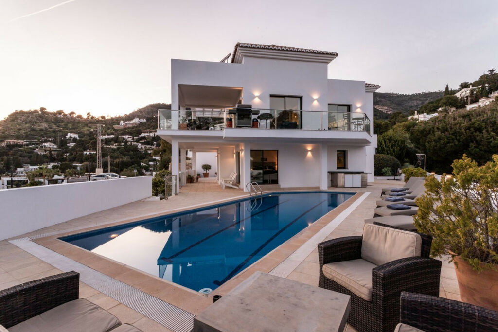 Detached Villa Mijas Málaga - image 7