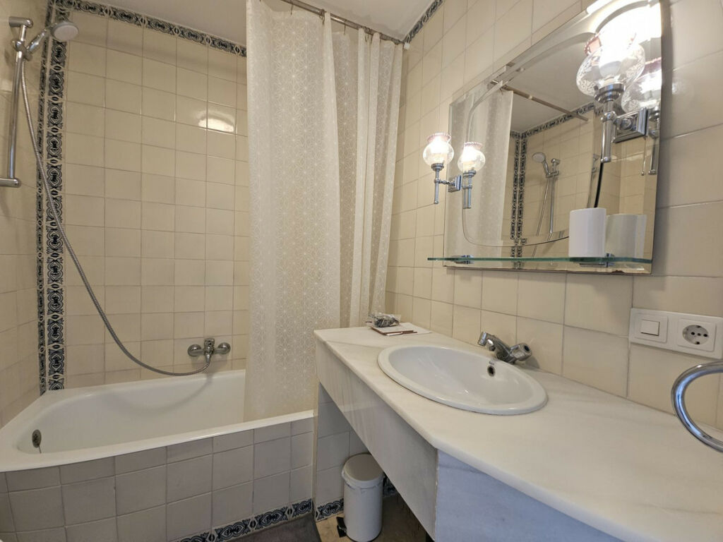 Middle Floor Apartment Guadalmina Alta Málaga - image 7
