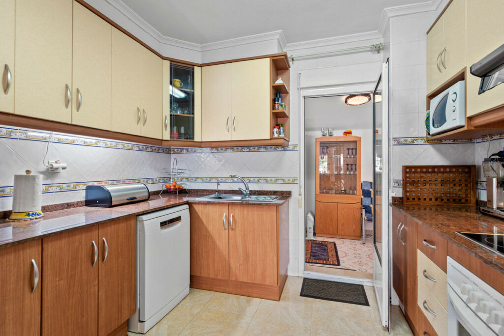 Townhouse Torrevieja Alicante - image 7