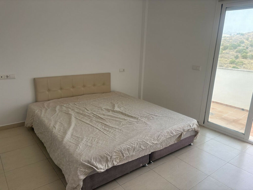 Middle Floor Apartment Riviera del Sol Málaga - image 7
