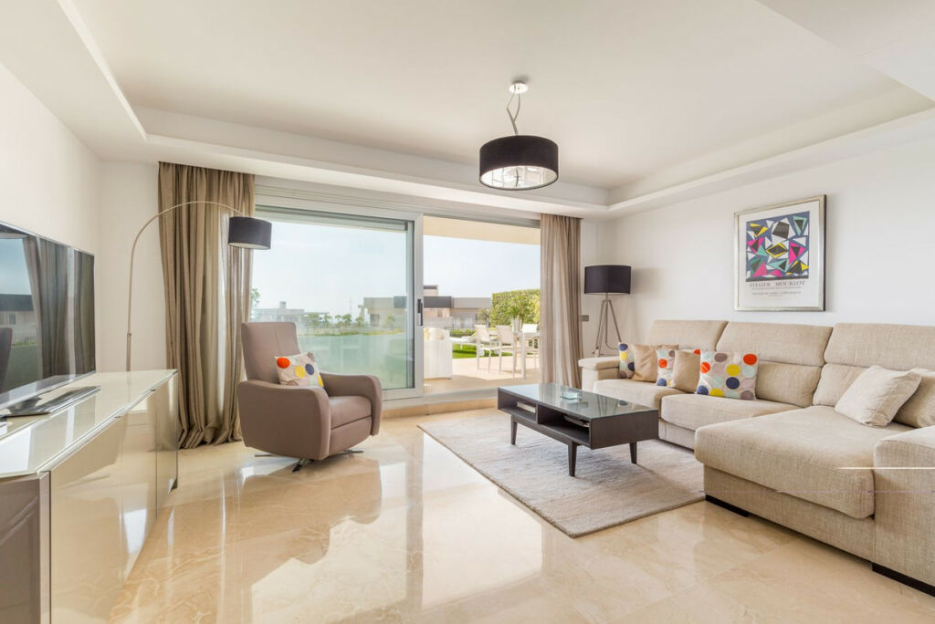 Ground Floor Apartment Los Arqueros Málaga - image 7