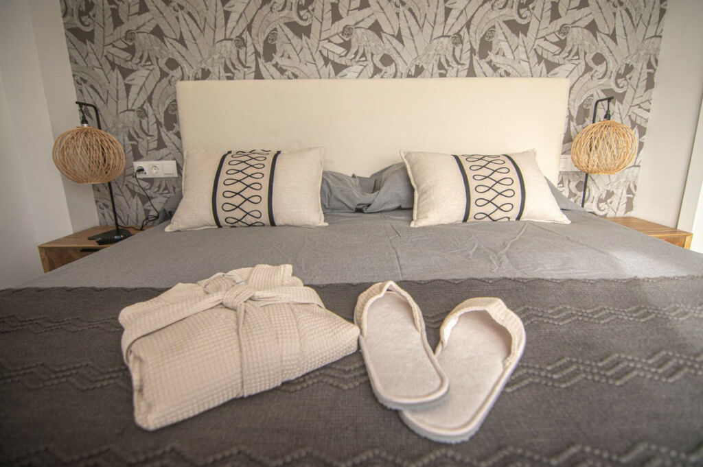Top Floor Apartment Marbella Málaga - image 7