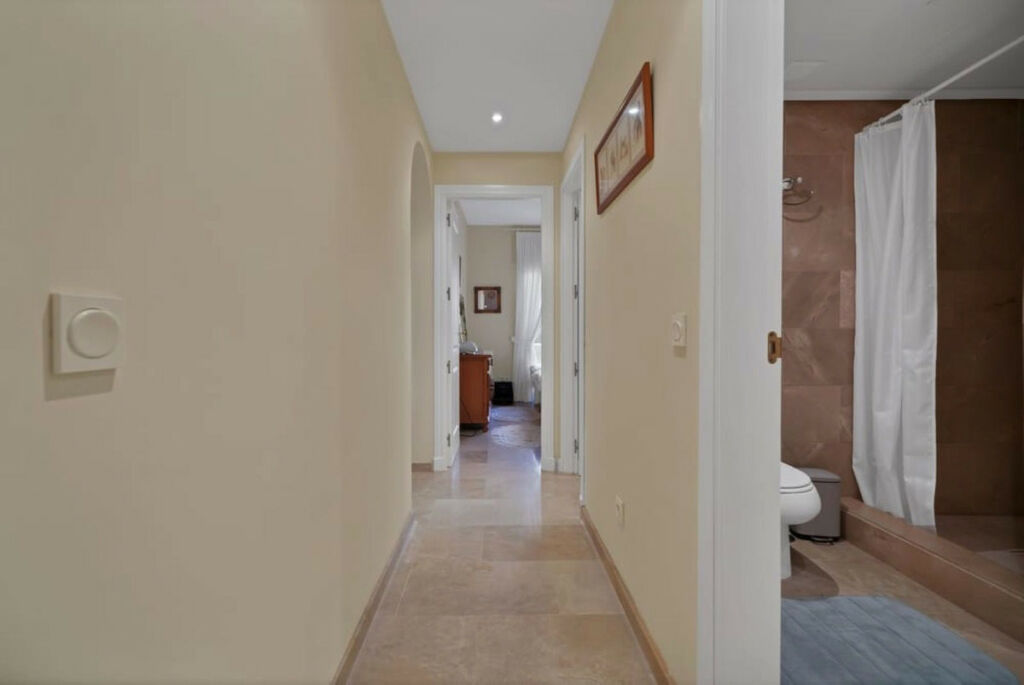 Ground Floor Apartment San Luis de Sabinillas Málaga - image 7