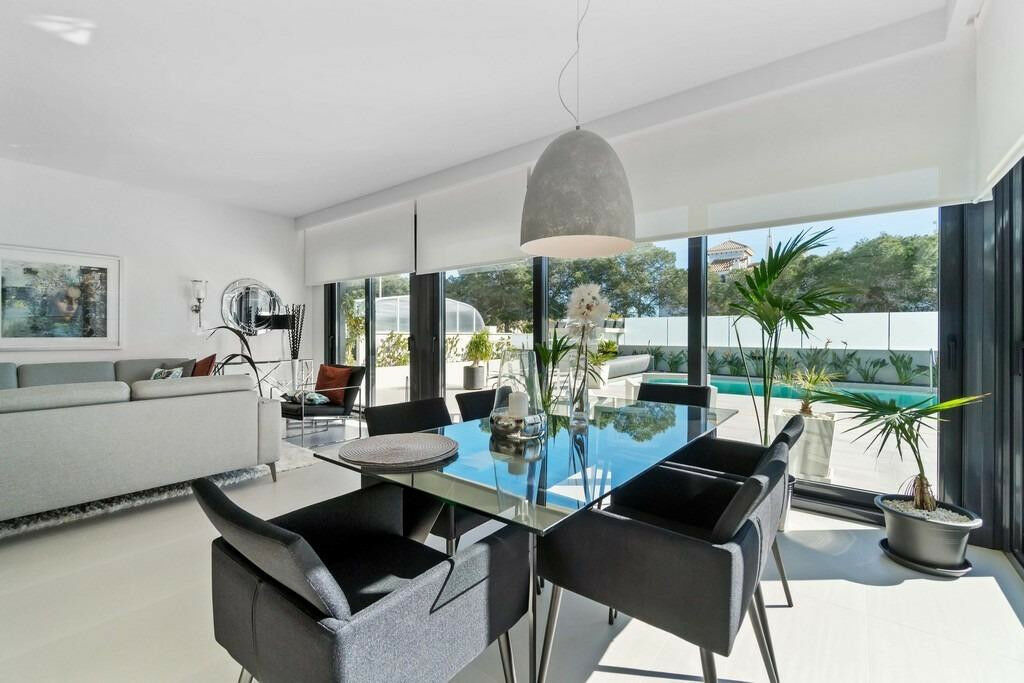 Detached Villa Campoamor Alicante - image 7