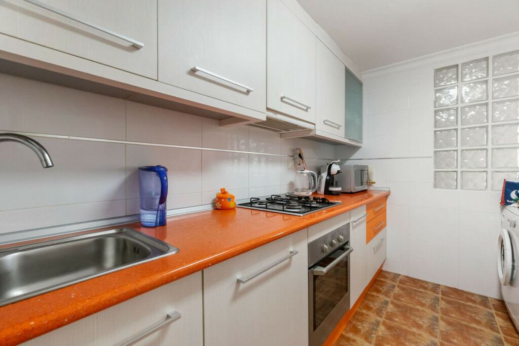 Middle Floor Apartment La Mata Alicante - image 7