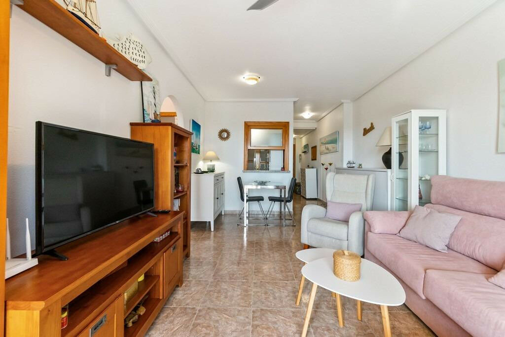 Middle Floor Apartment Campoamor Alicante - image 7