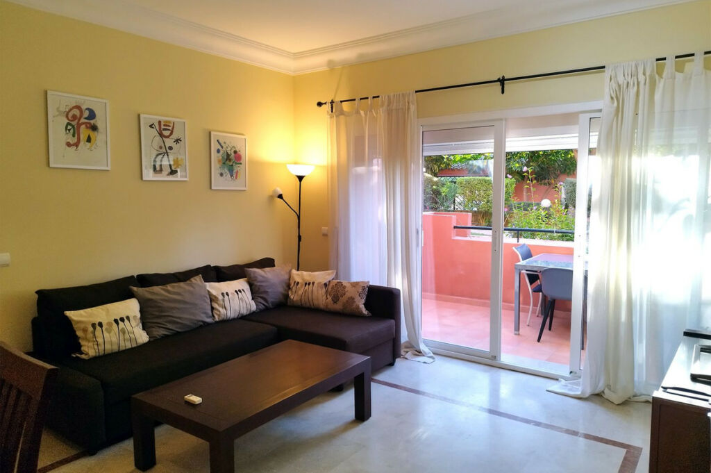 Ground Floor Apartment Estepona Málaga - image 7