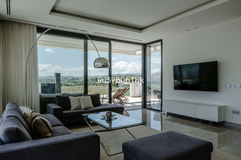 Townhouse Estepona Málaga - image 7