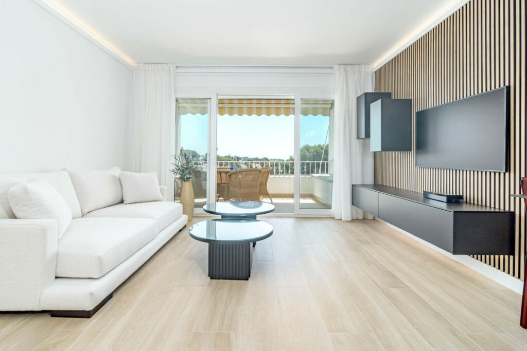 Penthouse Nueva Andalucía Málaga - image 7