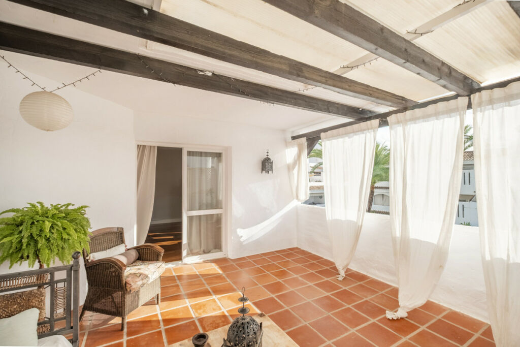 Penthouse Duplex Nueva Andalucía Málaga - image 8