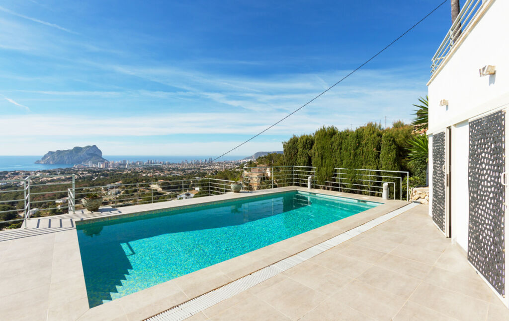Detached Villa La Fustera Alicante - image 8