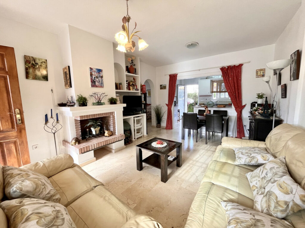 Ground Floor Apartment Los Altos Alicante - image 8