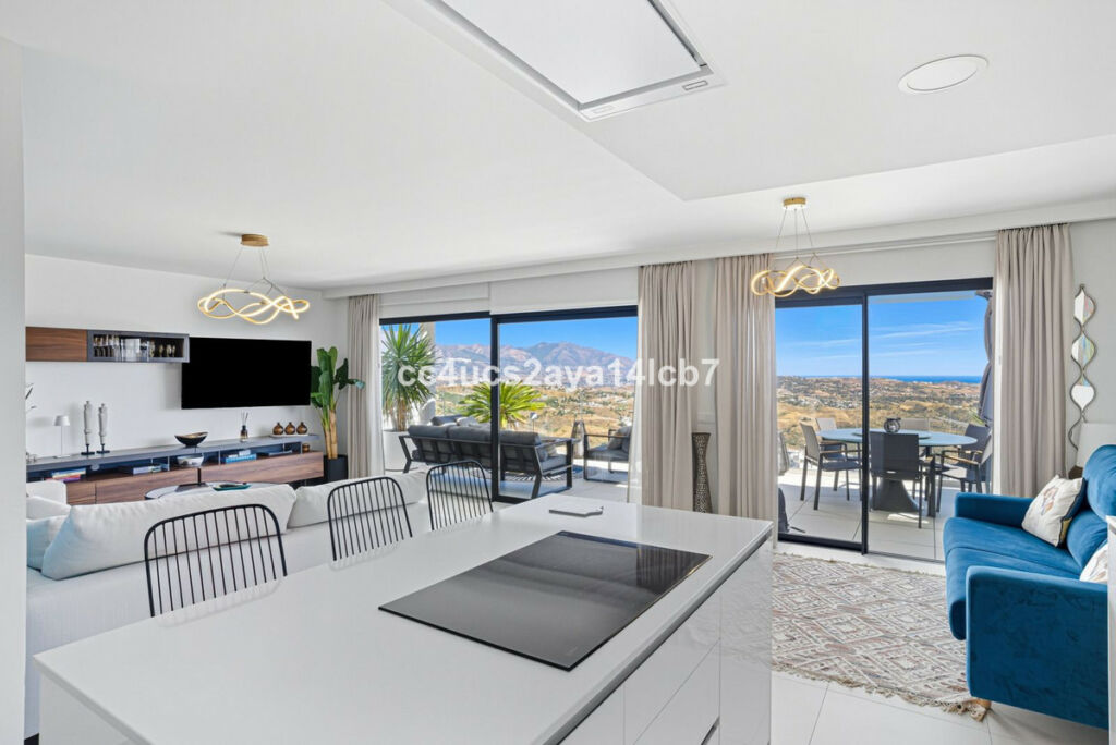 Middle Floor Apartment Calanova Golf Málaga - image 8
