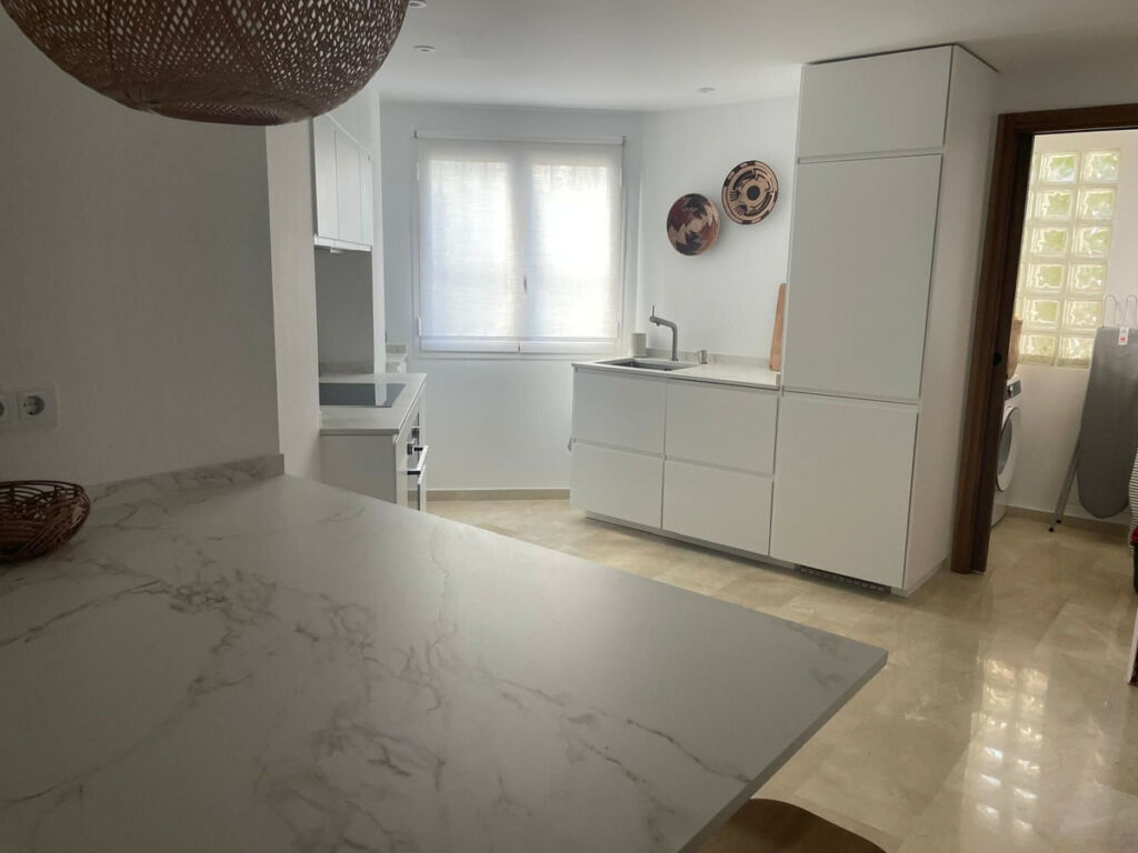 Ground Floor Apartment San Pedro de Alcántara Málaga - image 8