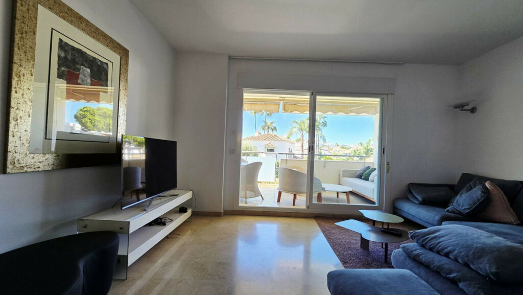 Middle Floor Apartment San Pedro de Alcántara Málaga - image 8
