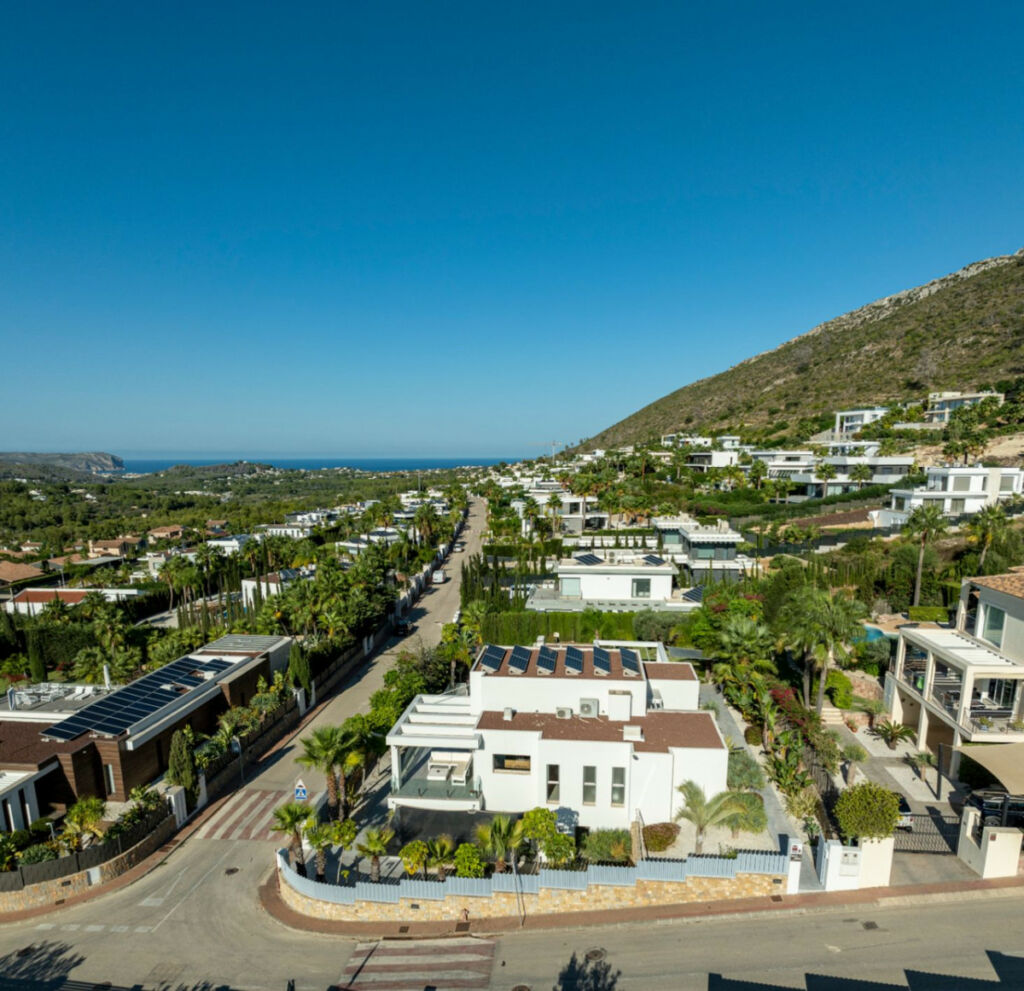 Detached Villa Javea Alicante - image 8