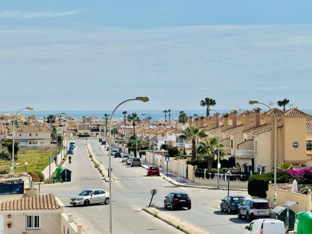 Townhouse Orihuela Costa Alicante - image 8