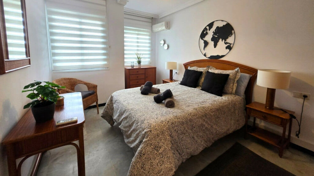 Top Floor Apartment Torrenueva Málaga - image 8