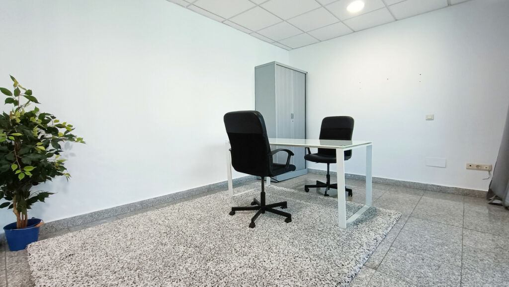 Office Puerto Banús Málaga - image 8
