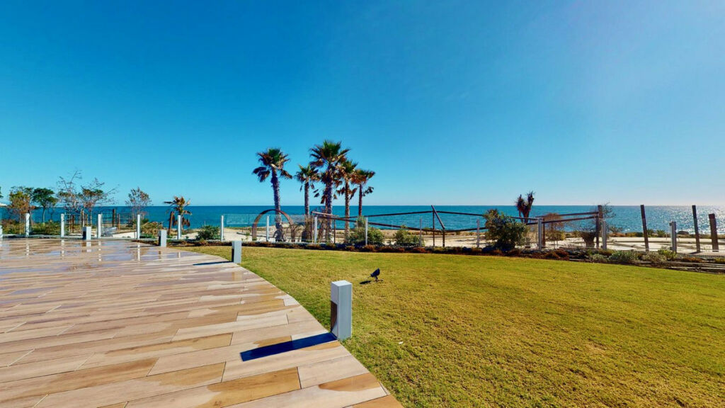 Ground Floor Apartment Estepona Málaga - image 8