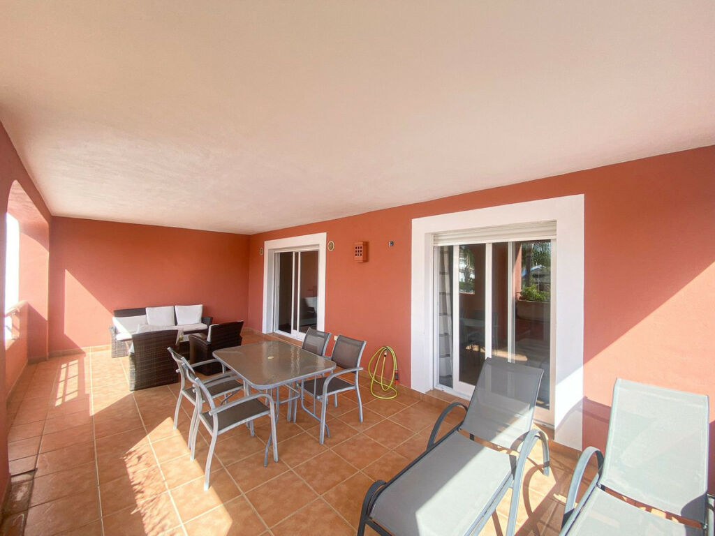 Middle Floor Apartment El Paraiso Málaga - image 8