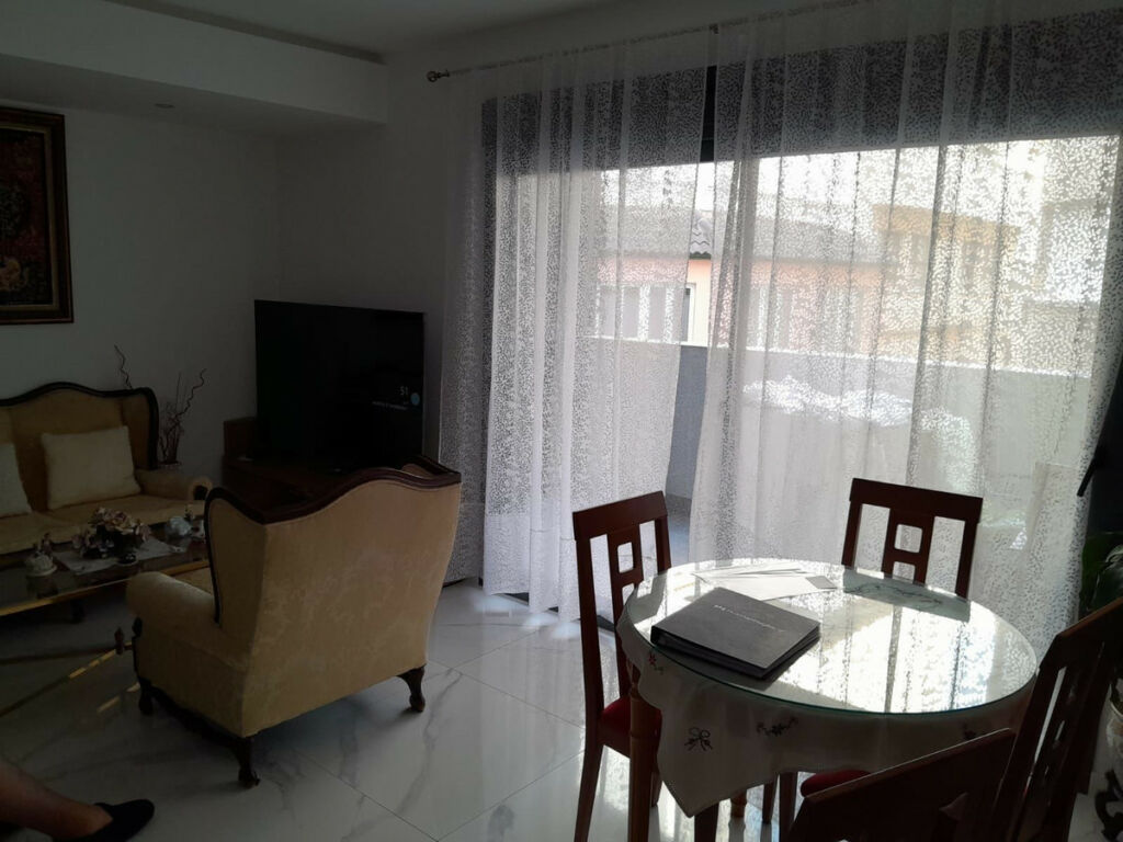 Middle Floor Apartment Torrevieja Alicante - image 8