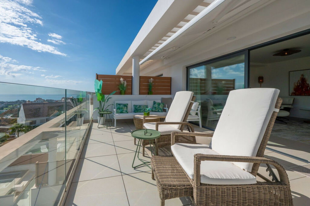 Middle Floor Apartment Calanova Golf Málaga - image 8