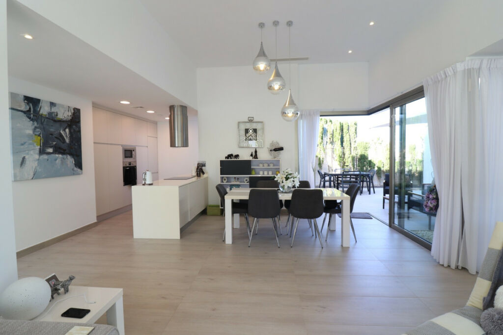 Detached Villa Benijofar Alicante - image 8