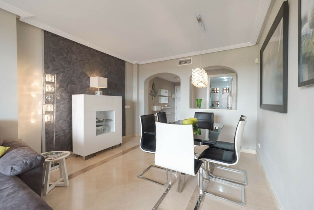 Ground Floor Apartment Los Arqueros Málaga - image 8