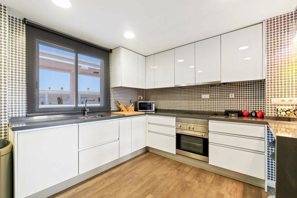 Middle Floor Apartment Campoamor Alicante - image 8