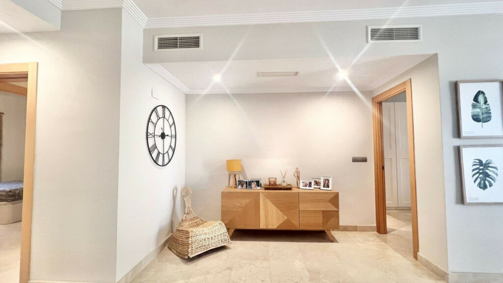 Ground Floor Apartment New Golden Mile Málaga - image 8