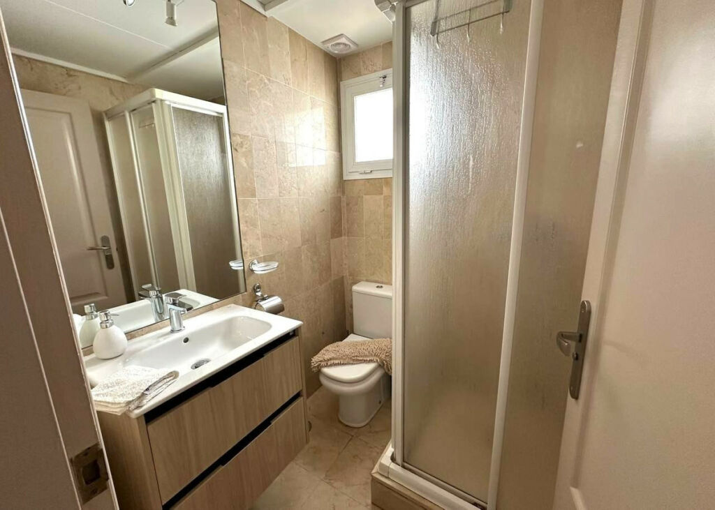 Ground Floor Apartment Estepona Málaga - image 8