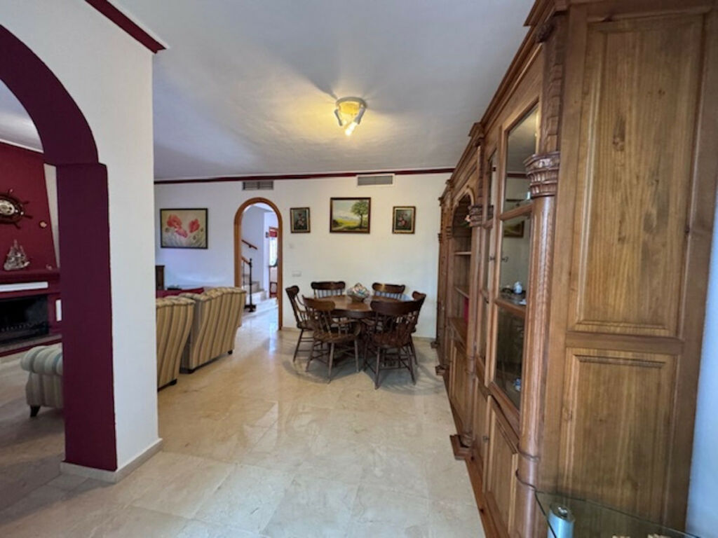 Townhouse San Pedro de Alcántara Málaga - image 8