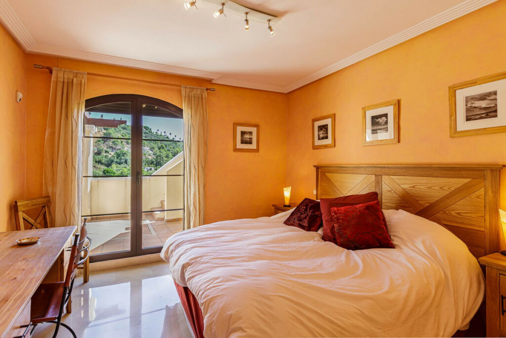 Penthouse Duplex Los Arqueros Málaga - image 8