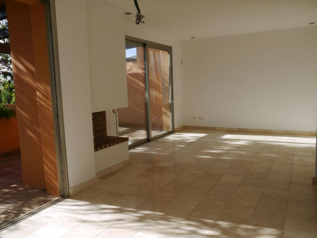 Semi-Detached House Riviera del Sol Málaga - image 8