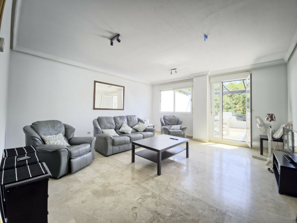 Penthouse Duplex Torrequebrada Málaga - image 8
