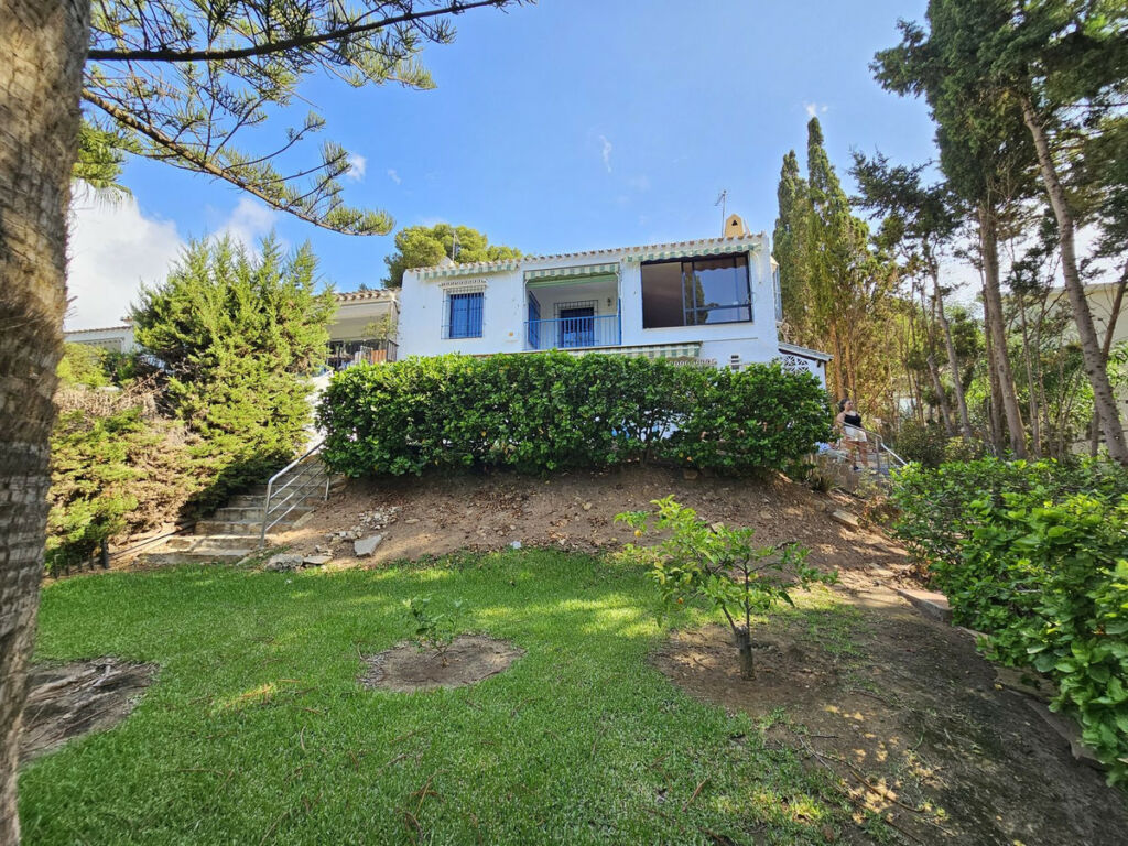 Townhouse El Chaparral Málaga - image 8