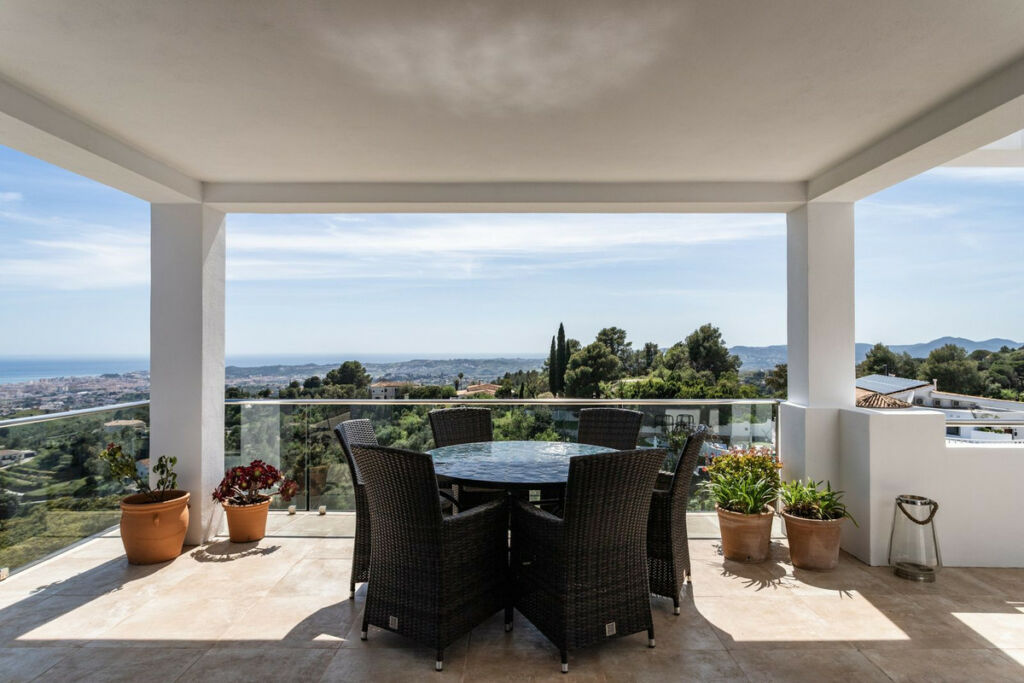 Detached Villa Mijas Málaga - image 8