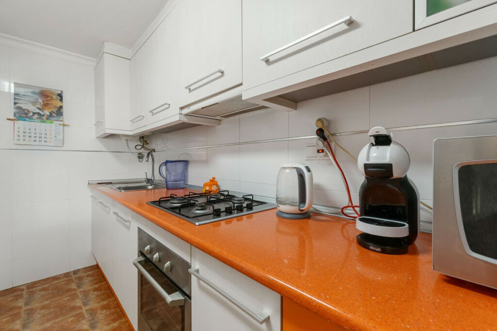 Middle Floor Apartment La Mata Alicante - image 8