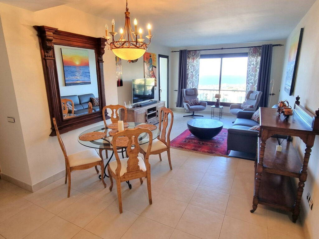 Ground Floor Apartment Altos de los Monteros Málaga - image 8