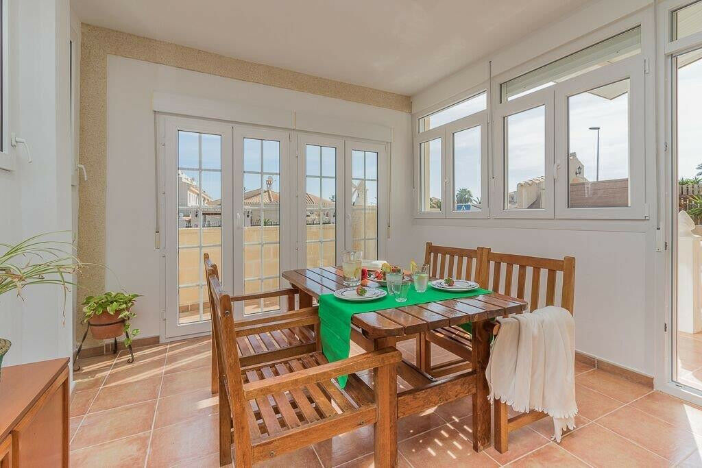 Semi-Detached House Playa Flamenca Alicante - image 8