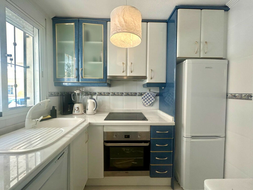 Townhouse Montemar Alicante - image 8