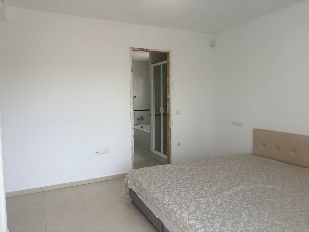 Middle Floor Apartment Riviera del Sol Málaga - image 8