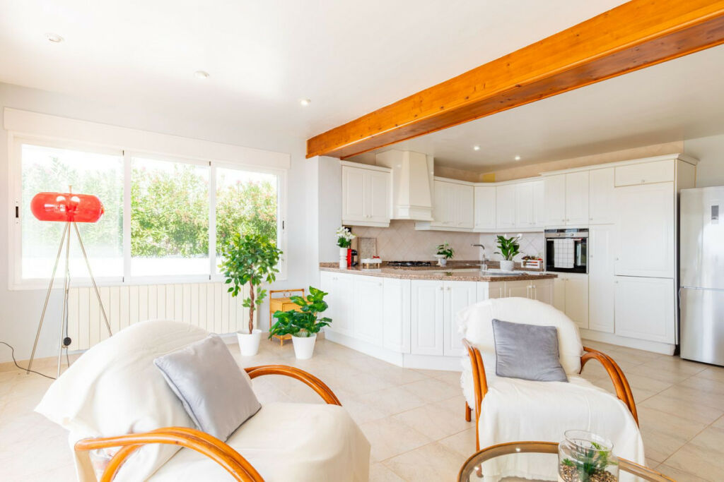 Detached Villa Moraira Alicante - image 8
